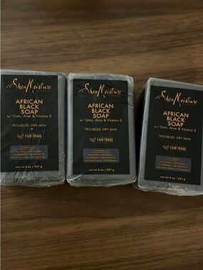SheaMoisture African Black Soap - Black